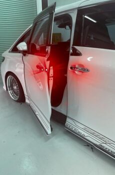 ドアワーニングフラッシュLED トヨタ車用 LEDカラー：赤【アヴァンツァーレ】
